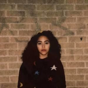 Meet your Posher, Ana